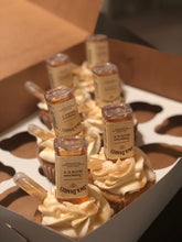 Load image into Gallery viewer, Jack Whiskey Cupcakes (6 ct)