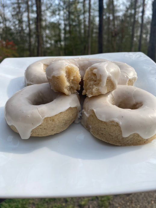 * Vegan Vanilla Bean Donuts